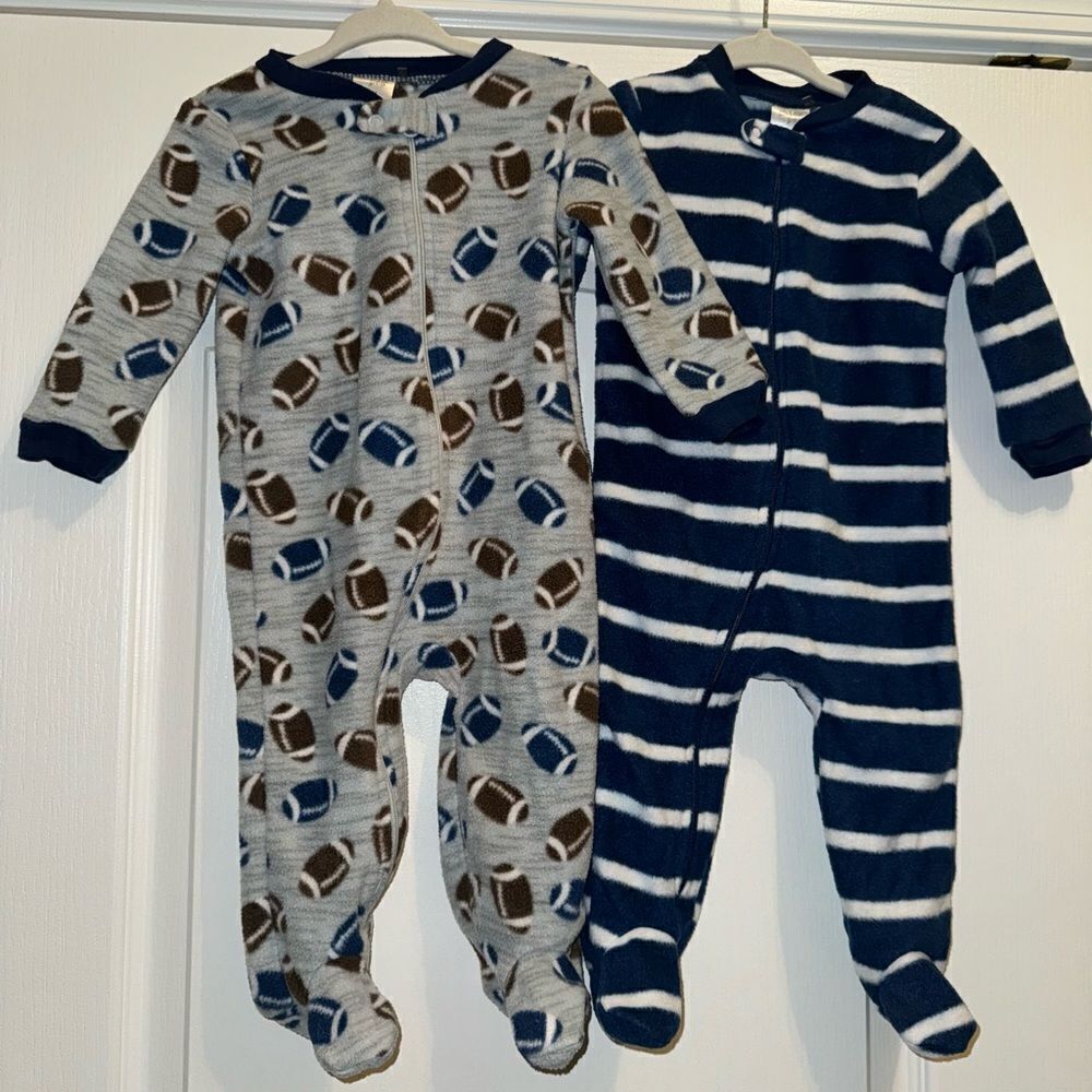 CHICK PEA Fleece Footies 🏈
